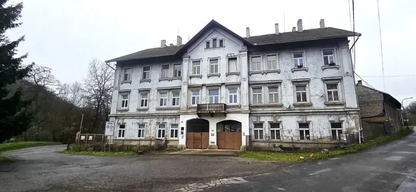 Pronájem bytu 2+1, Zákolany, 82 m2