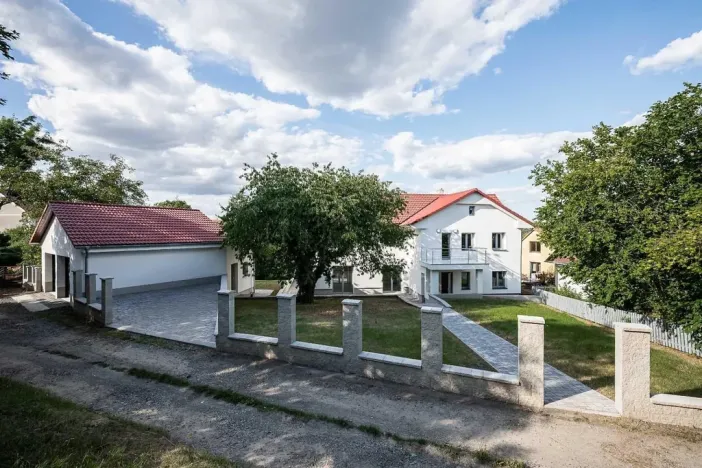 Prodej rodinného domu, Kamenice - Těptín, Táhlá, 236 m2