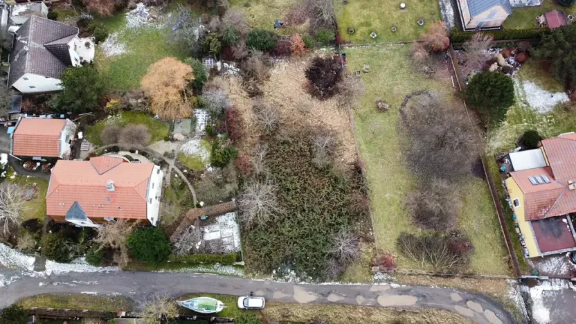 Prodej pozemku pro bydlení, Praha - Újezd nad Lesy, Chotouchovská, 1392 m2