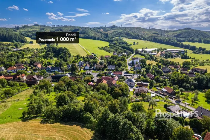 Prodej pozemku, Podolí, 1000 m2