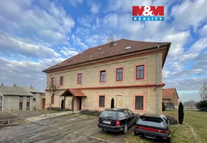 Prodej bytu 2+kk, Kounov, 48 m2