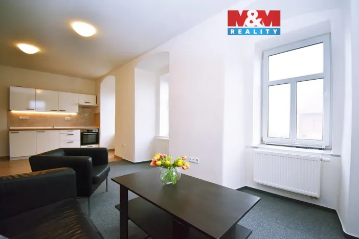 Prodej bytu 2+kk, Kounov, 48 m2