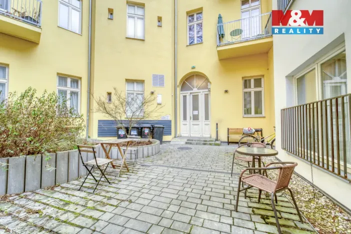 Prodej bytu 1+kk, Praha - Vinohrady, Římská, 35 m2