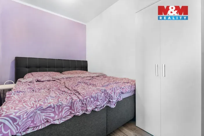 Pronájem bytu 3+1, Liberec - Liberec VI-Rochlice, Sametová, 69 m2