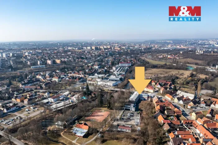 Pronájem kanceláře, Plzeň - Božkov, Božkovské náměstí, 172 m2