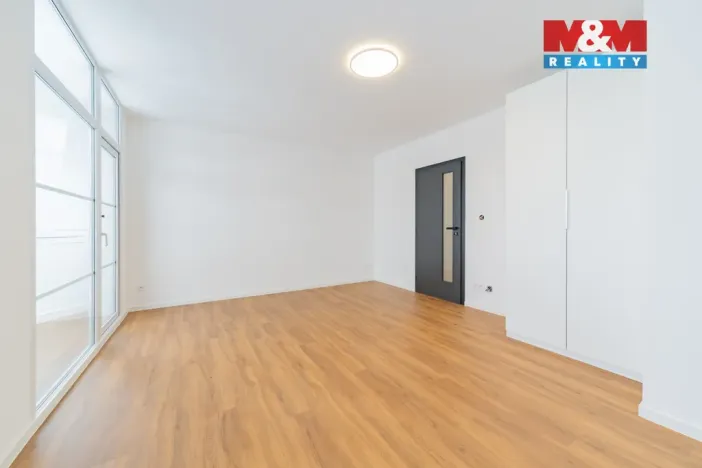 Pronájem kanceláře, Cheb, K Nemocnici, 15 m2