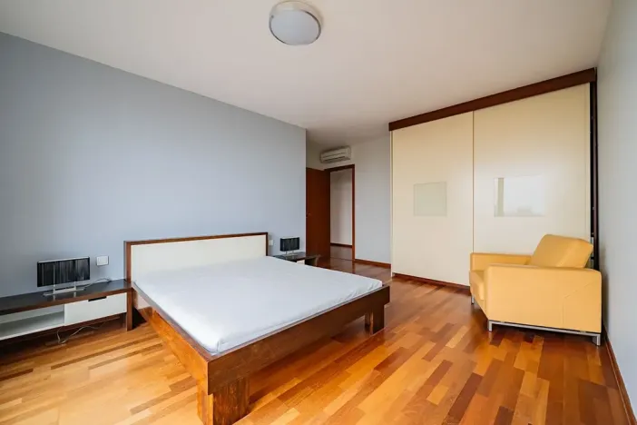 Pronájem bytu 4+kk, Praha - Vinohrady, Italská, 134 m2