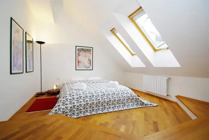 Pronájem bytu 3+kk, Praha - Nové Město, Odborů, 96 m2