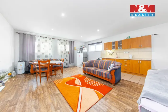 Prodej obchodního prostoru, Čebín, 500 m2