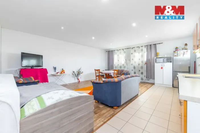 Prodej obchodního prostoru, Čebín, 500 m2