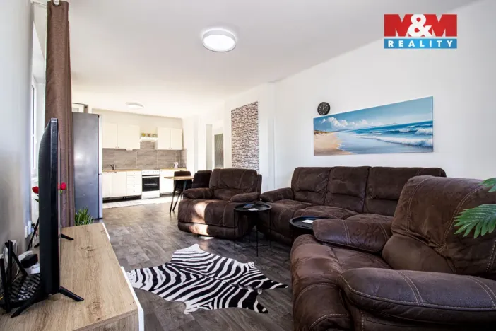 Prodej bytu 3+kk, Bečváry, 72 m2