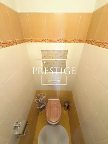 Pronájem bytu 4+kk, Praha - Kobylisy, Frýdlantská, 70 m2