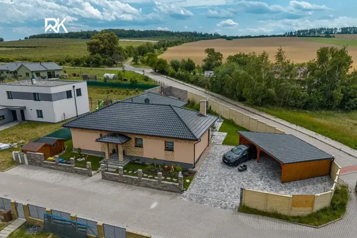 Prodej rodinného domu, Červené Pečky, Na Vyhlídce, 229 m2