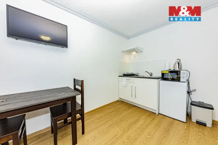 Pronájem bytu 1+kk, Čáslav - Čáslav-Nové Město, Pražská, 25 m2