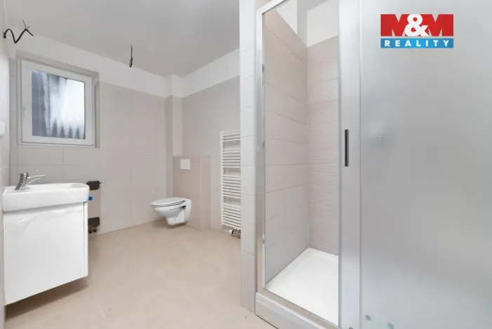 Prodej bytu 2+kk, Slatiňany, Na Ostrově, 79 m2