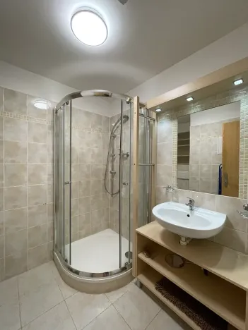 Prodej bytu 1+1, Praha, U plynárny, 37 m2