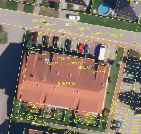 Dražba garážového stání, Slavkov u Brna, Polní, 14 m2