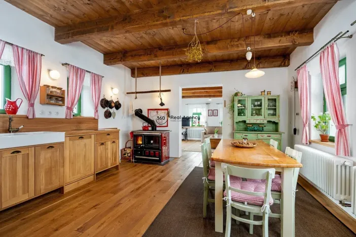 Prodej rodinného domu, Hrazany - Dobrošov, 252 m2