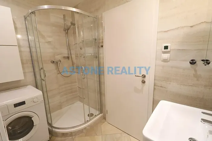 Pronájem bytu 2+kk, Praha - Žižkov, Olšanská, 51 m2