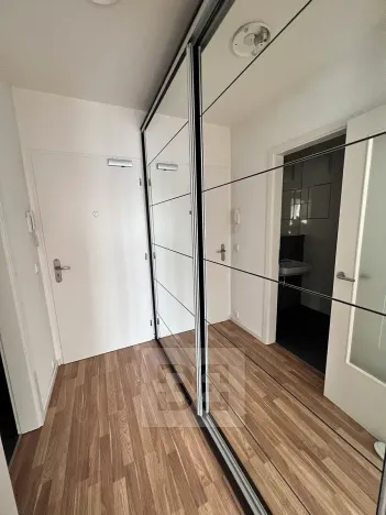 Pronájem bytu 1+kk, Praha - Libeň, 25 m2