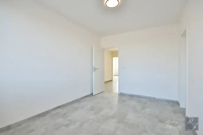 Prodej bytu 4+1, Praha - Čimice, Strážnická, 103 m2