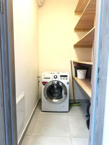 Pronájem bytu 3+kk, Praha - Dolní Měcholupy, Kardausova, 98 m2