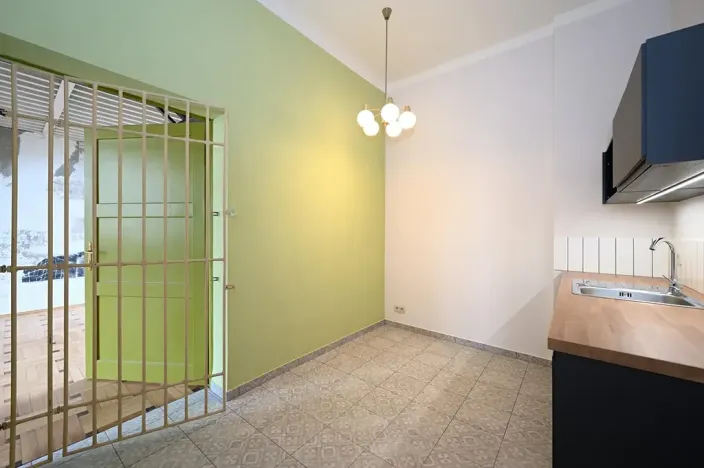 Pronájem kanceláře, Hradec Králové, Pospíšilova, 79 m2