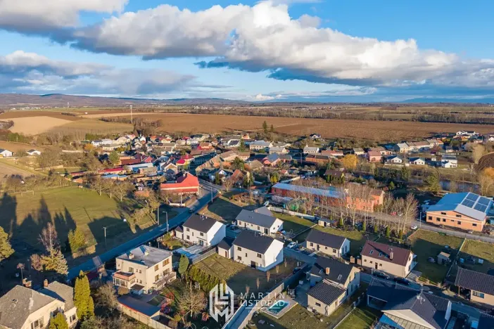 Prodej pozemku pro bydlení, Svésedlice, 851 m2