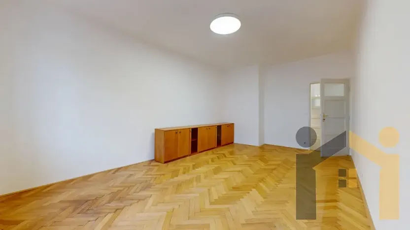 Pronájem bytu 2+1, Praha - Smíchov, Moulíkova, 79 m2