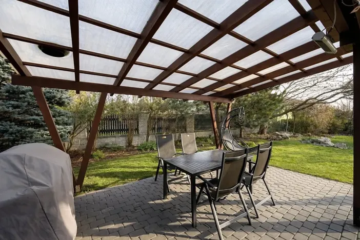 Pronájem rodinného domu, Křenice, V Pálce, 116 m2