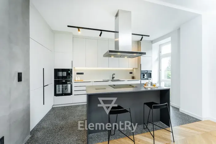 Pronájem bytu 4+kk, Hradec Králové, Heřmanova, 137 m2