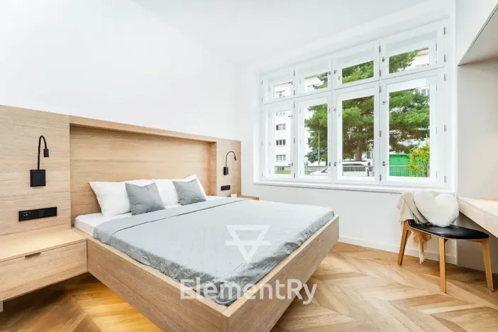 Pronájem bytu 4+kk, Hradec Králové, Heřmanova, 137 m2