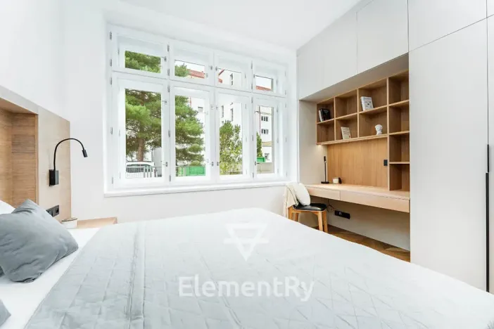 Pronájem bytu 4+kk, Hradec Králové, Heřmanova, 137 m2