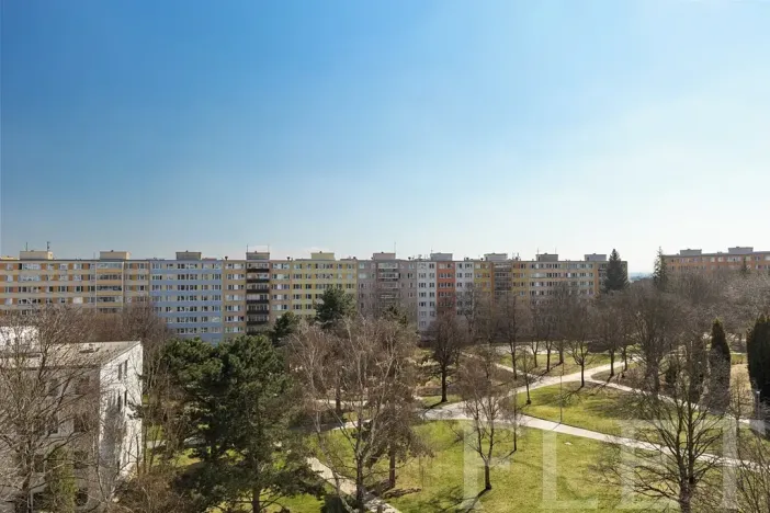 Pronájem bytu 1+kk, Praha - Prosek, Bílinská, 27 m2
