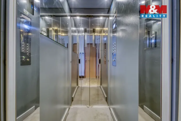 Prodej bytu 2+1, Plzeň - Východní Předměstí, Koterovská, 55 m2