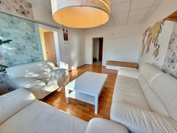 Prodej bytu 3+1, Praha - Malešice, Hostýnská, 75 m2