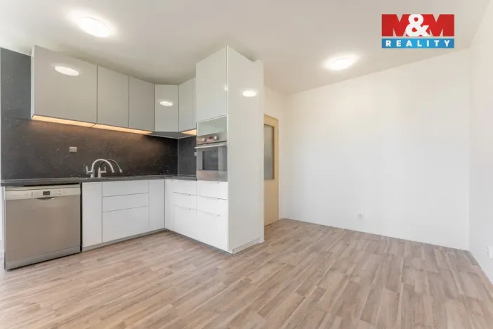 Prodej bytu 3+kk, Klecany, V Honech, 68 m2