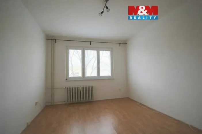 Pronájem bytu 1+1, Praha - Malešice, Skřivanská, 35 m2