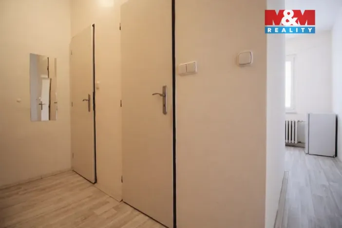 Pronájem bytu 1+1, Praha - Malešice, Skřivanská, 35 m2