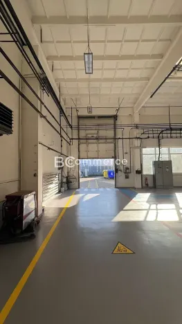 Pronájem skladu, Brno, Vídeňská, 2960 m2