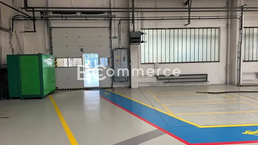 Pronájem skladu, Brno, Vídeňská, 2960 m2