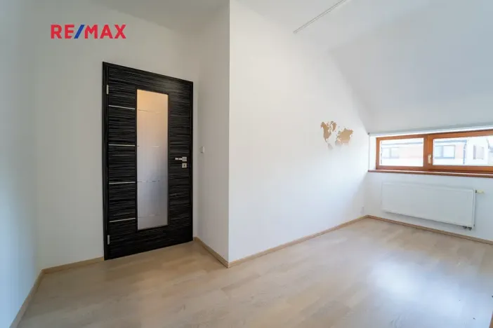 Prodej rodinného domu, Nupaky, Kruhová, 161 m2