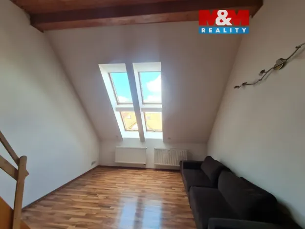 Pronájem bytu 1+kk, Velké Přílepy, Roztocká, 44 m2