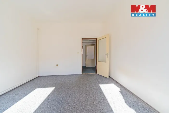 Prodej bytu 1+1, Aš, Vysoká, 31 m2