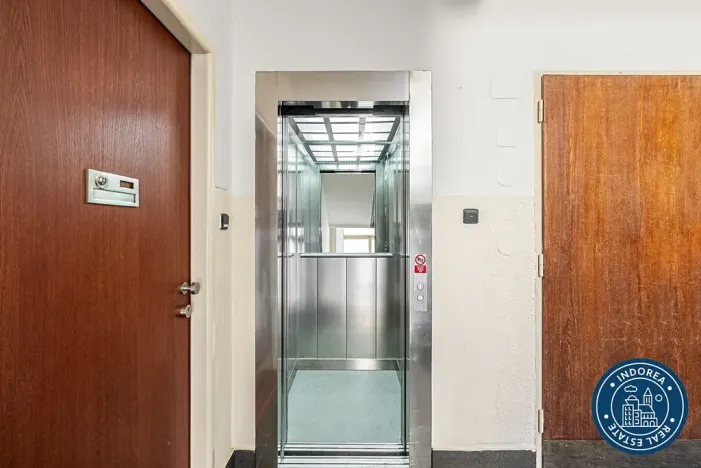 Prodej bytu 3+1, Praha, Soukenická, 99 m2