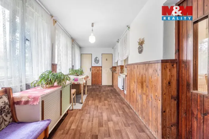 Prodej rodinného domu, Spomyšl, 350 m2
