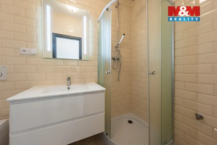 Prodej bytu 1+kk, Mukařov, Lipová, 34 m2