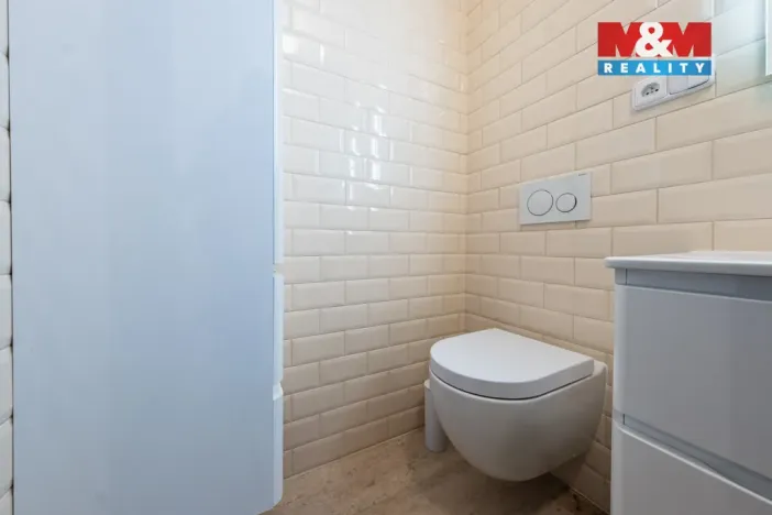 Prodej bytu 1+kk, Mukařov, Lipová, 34 m2