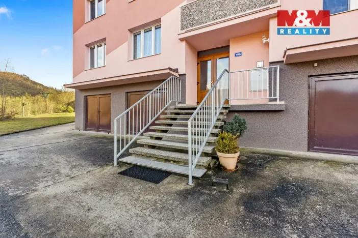 Prodej bytu 2+1, Roztoky, 52 m2