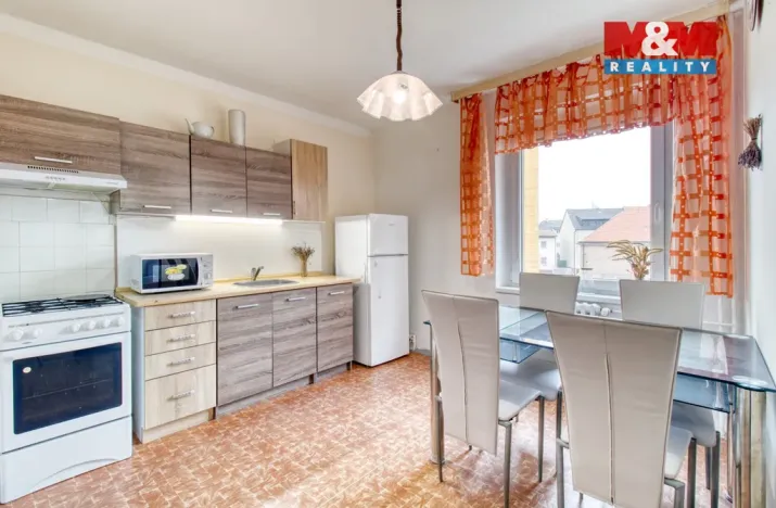 Prodej bytu 3+1, Podbořany, Dukelská, 68 m2